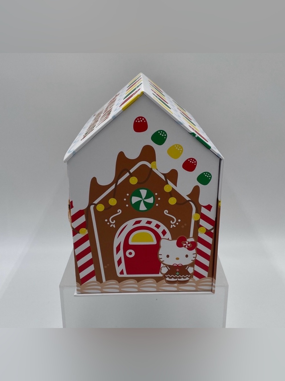HELLO KITTY Christmas Plush Throw - Picture 6 of 11